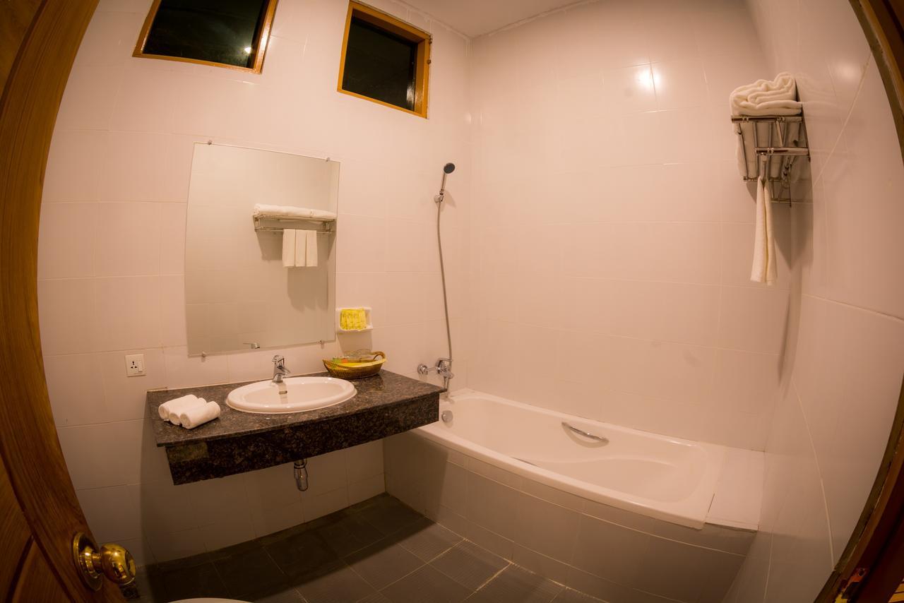 Westay @ Bagan Lotus Hotel Eksteriør bilde